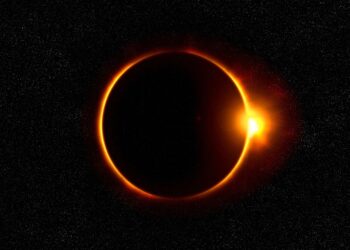 Sonnenfinsternis: Phänomen und Bedeutung von Sonnenfinsternissen für die Astronomie und Kultur