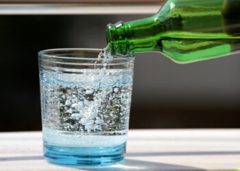 Das Mineralwasser unter Stuttgart ist bis zu 20 Jahre unterwegs, und seit 2002 bestimmt es, wo gebaut werden darf.